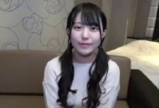 『网曝泄密』老外大屌强行爆操继女《没长毛的小穴玲珑胴体沦为性玩物》